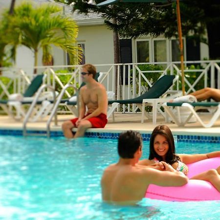 נסאו Bay View Suites Paradise Island מראה חיצוני תמונה