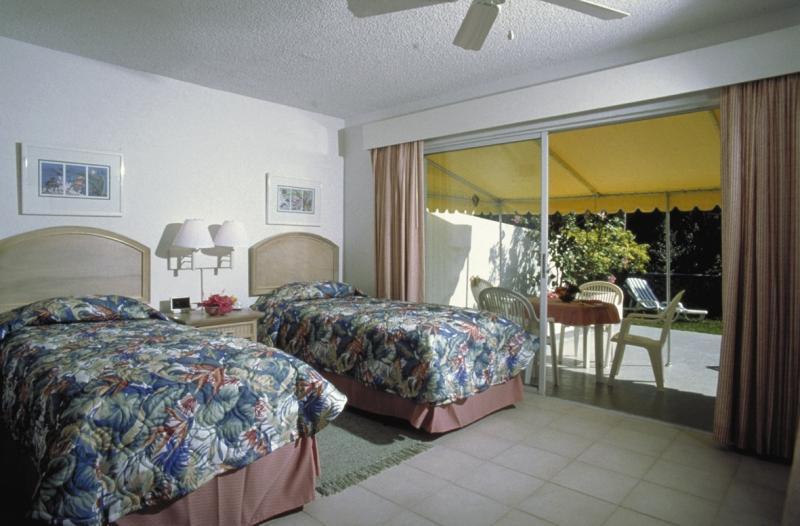 נסאו Bay View Suites Paradise Island מראה חיצוני תמונה
