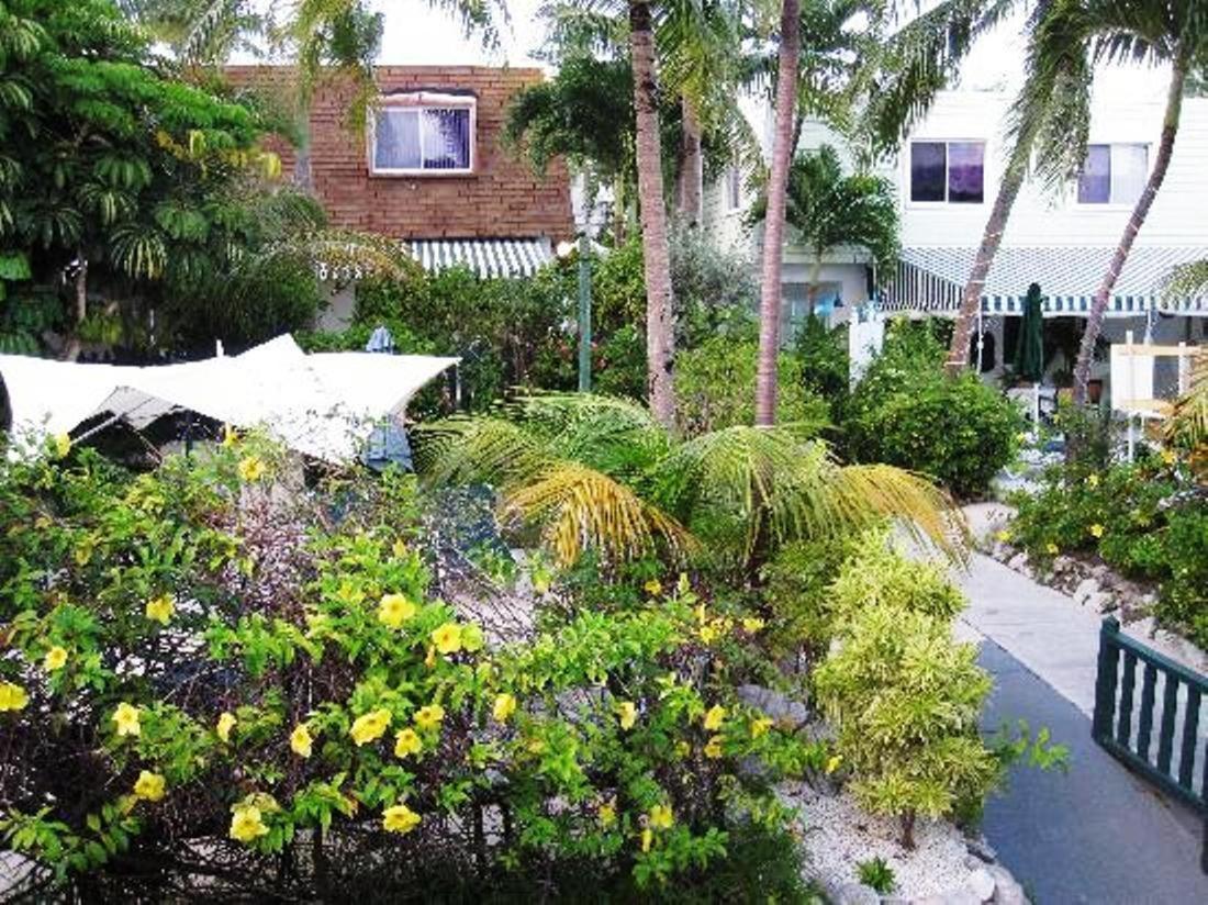 נסאו Bay View Suites Paradise Island מראה חיצוני תמונה