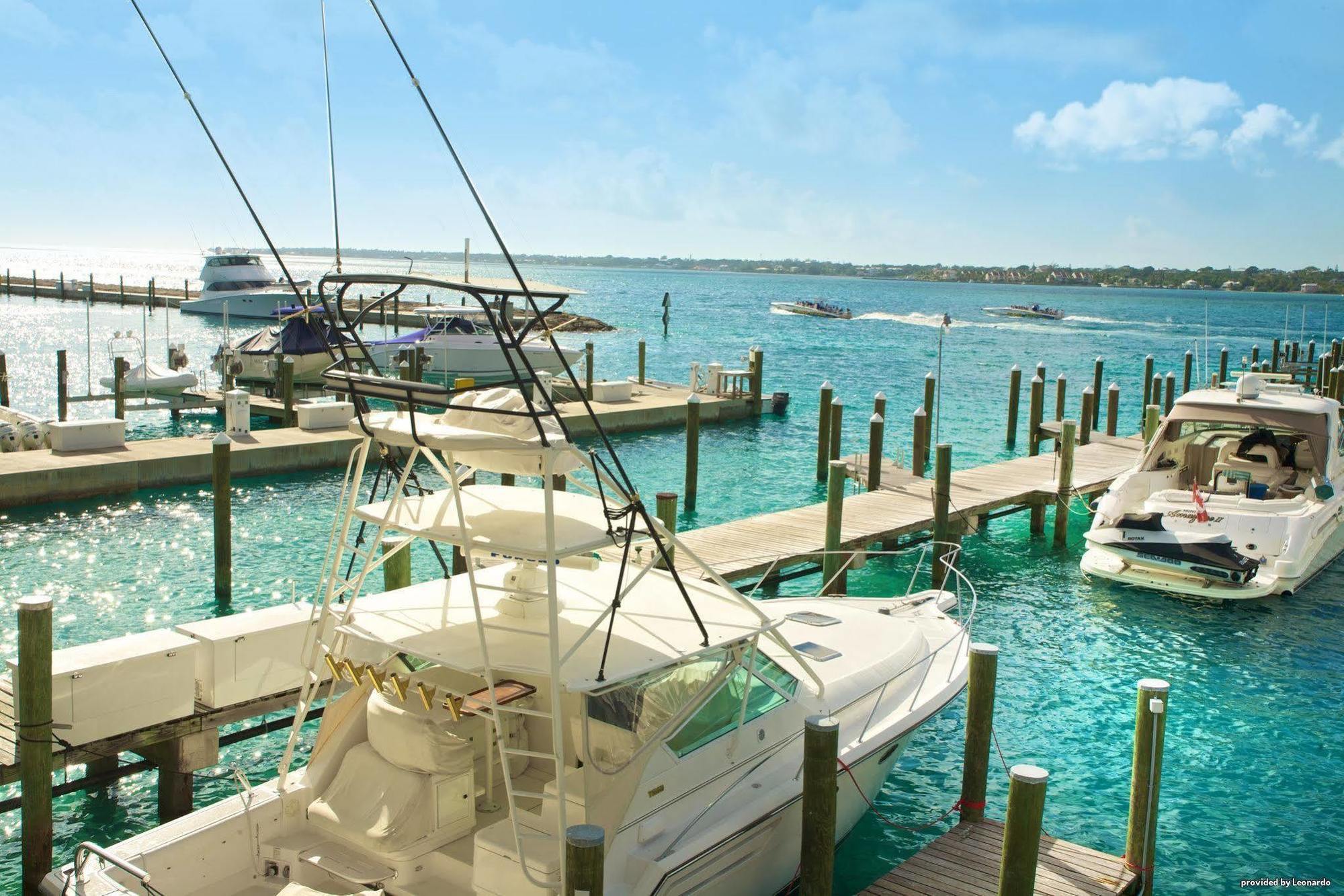 נסאו Bay View Suites Paradise Island מראה חיצוני תמונה
