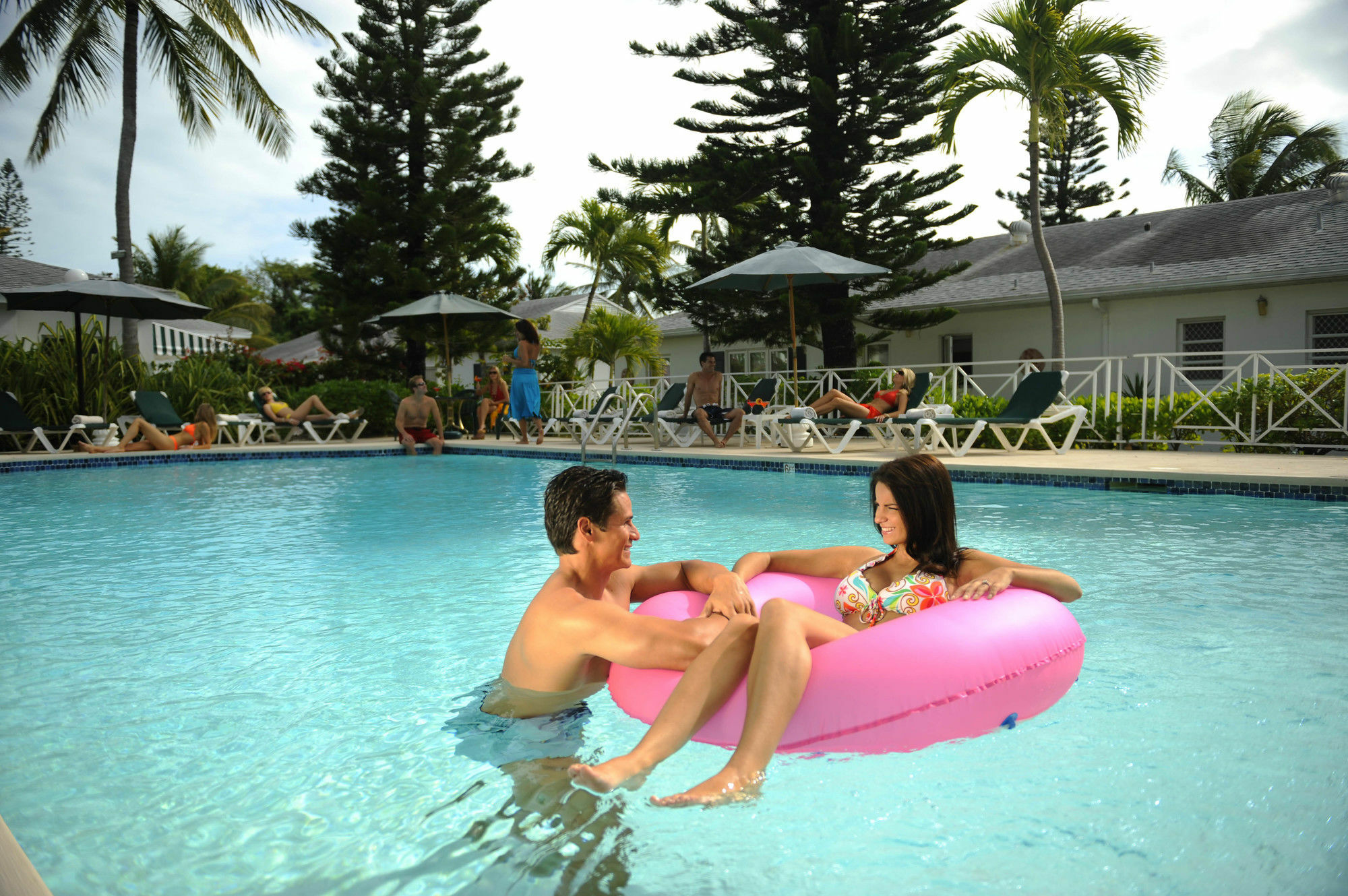 נסאו Bay View Suites Paradise Island מראה חיצוני תמונה